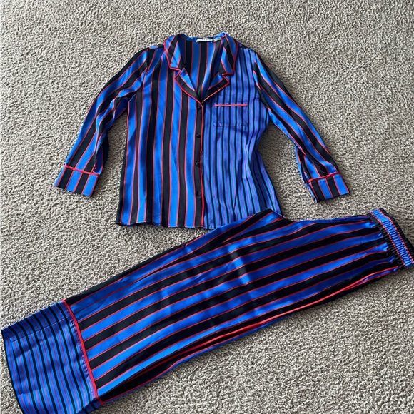 Alice + Olivia Silk Striped Top (top only) $20 - Picture 5 of 5